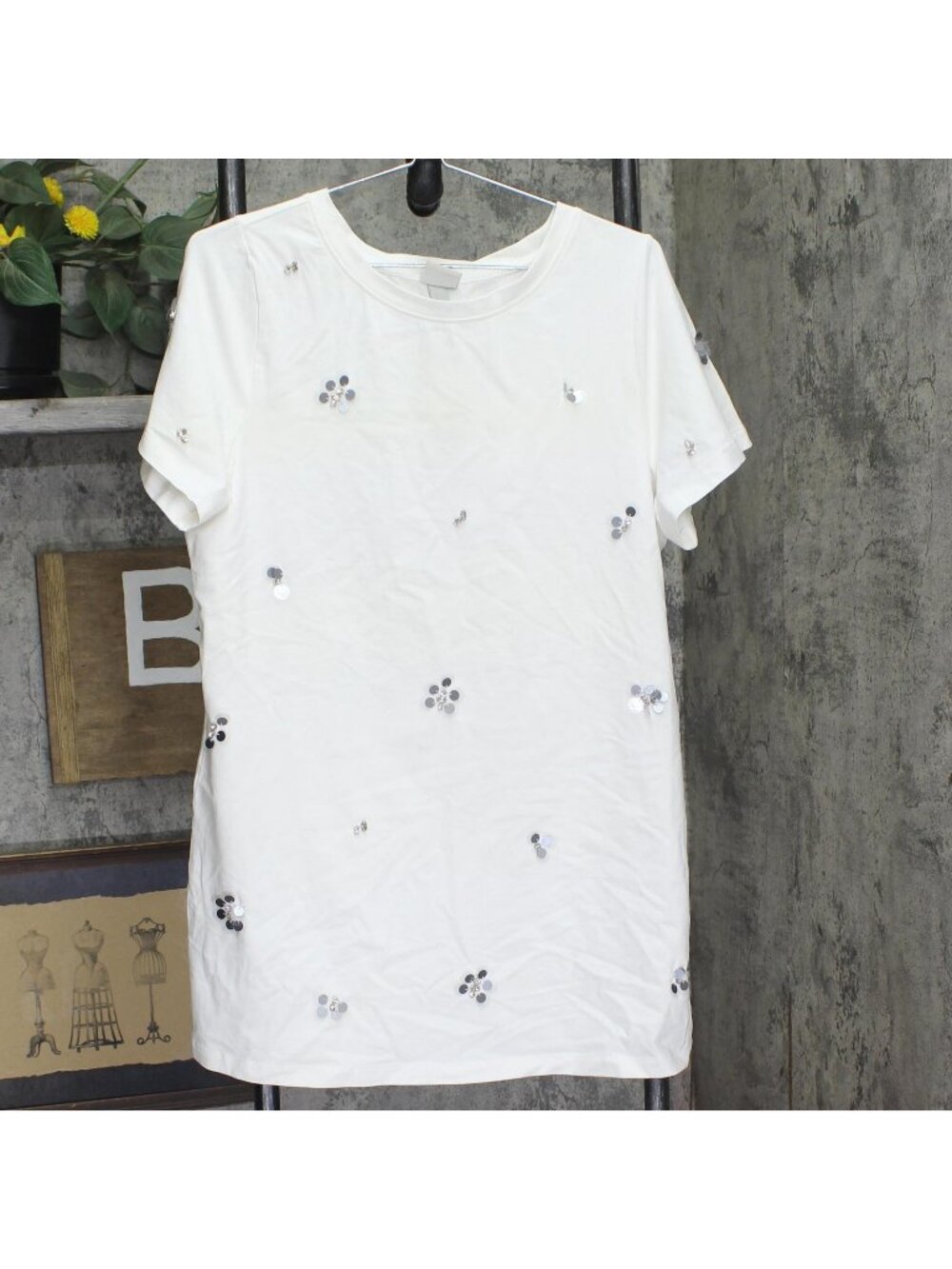 A New Day Embellished Rhinestone Sequin Short Sleeve Mini Shirt Dress White S